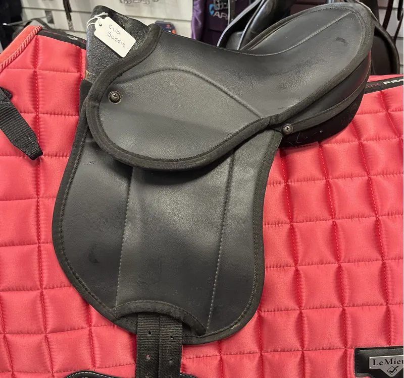 Cub Saddle Small-1